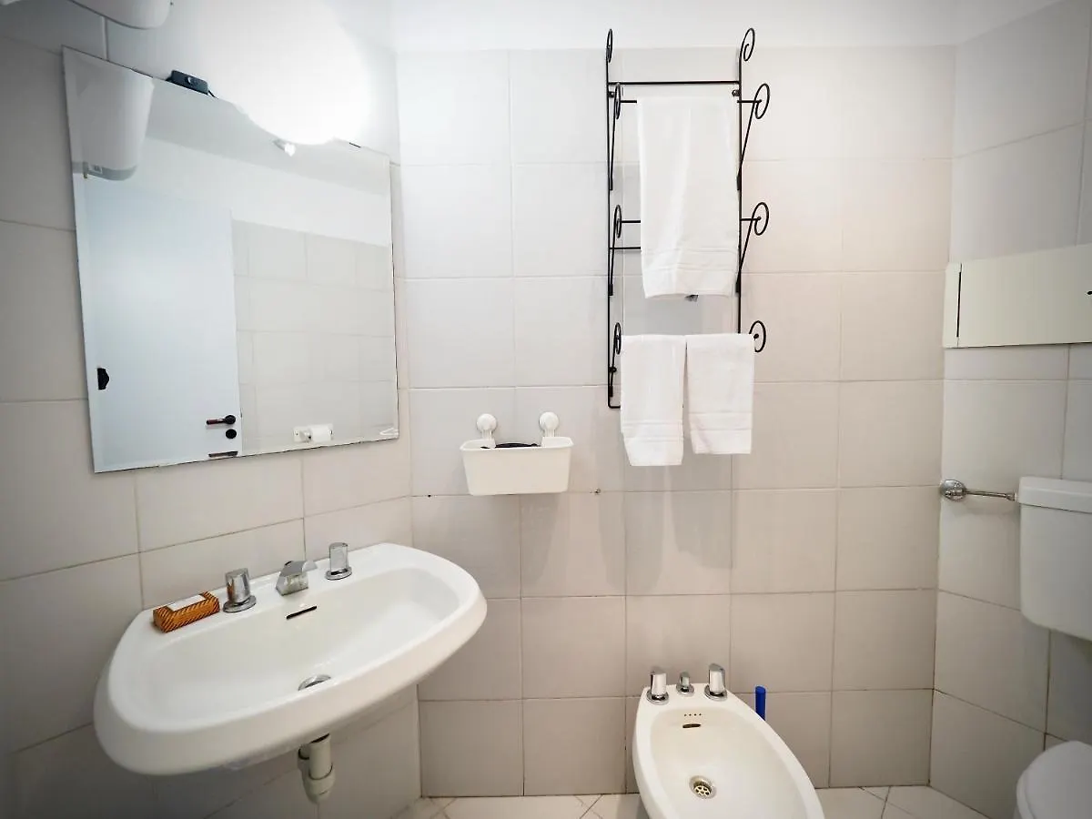 Apartment Dimora Sottoripa Di Fronte All Acquario - Genovabnb It Italy